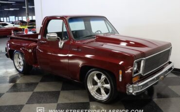 Chevrolet-C10-1977-Burgundy-Maroon-Black-23