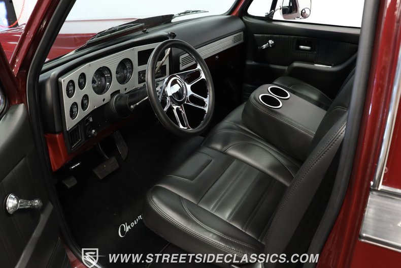 Chevrolet-C10-1977-Burgundy-Maroon-Black-3