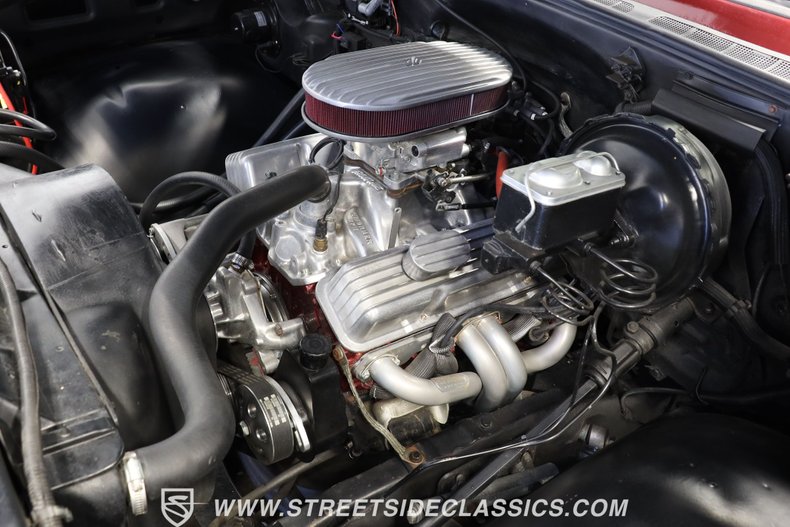 Chevrolet-C10-1977-Burgundy-Maroon-Black-37