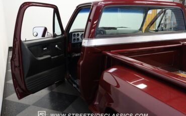Chevrolet-C10-1977-Burgundy-Maroon-Black-39