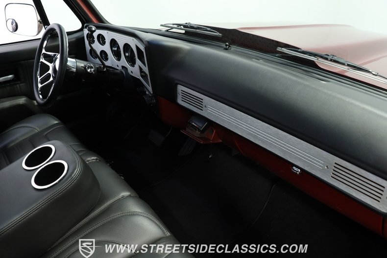 Chevrolet-C10-1977-Burgundy-Maroon-Black-40