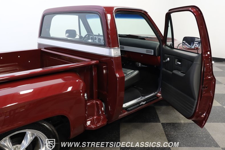 Chevrolet-C10-1977-Burgundy-Maroon-Black-44