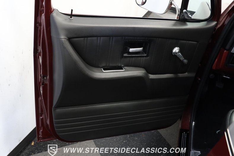 Chevrolet-C10-1977-Burgundy-Maroon-Black-9