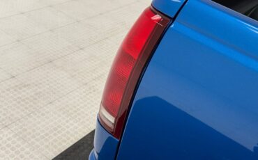 Chevrolet-C1500-1992-Medium-Blue-Metallic-Burgundy-1