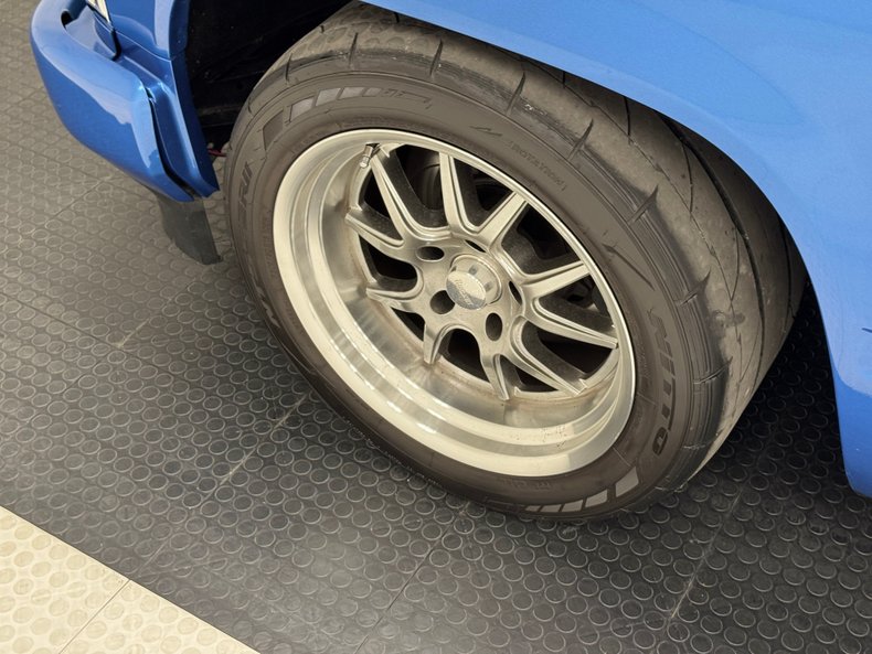 Chevrolet-C1500-1992-Medium-Blue-Metallic-Burgundy-18