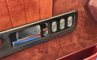 Chevrolet-C1500-1992-Medium-Blue-Metallic-Burgundy-32