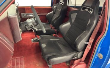 Chevrolet-C1500-1992-Medium-Blue-Metallic-Burgundy-34