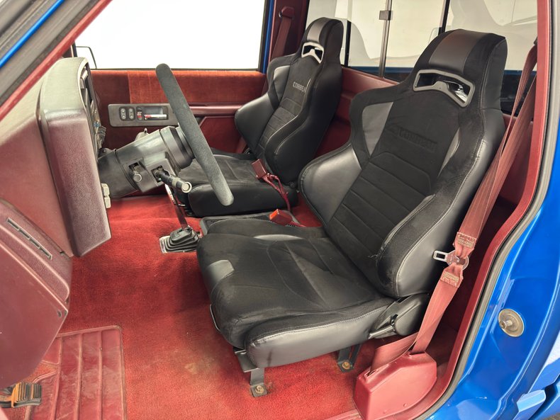 Chevrolet-C1500-1992-Medium-Blue-Metallic-Burgundy-34