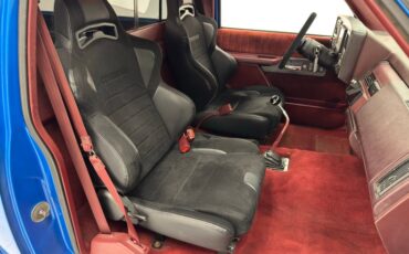 Chevrolet-C1500-1992-Medium-Blue-Metallic-Burgundy-36