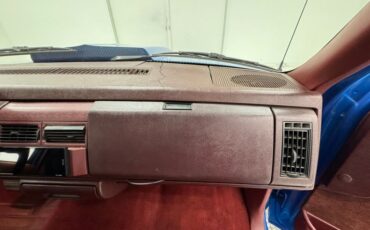 Chevrolet-C1500-1992-Medium-Blue-Metallic-Burgundy-40