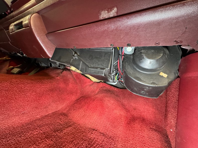 Chevrolet-C1500-1992-Medium-Blue-Metallic-Burgundy-43