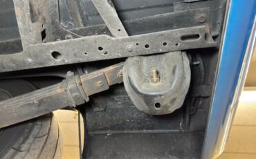 Chevrolet-C1500-1992-Medium-Blue-Metallic-Burgundy-46