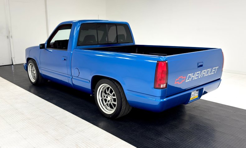 Chevrolet-C1500-1992-Medium-Blue-Metallic-Burgundy-8