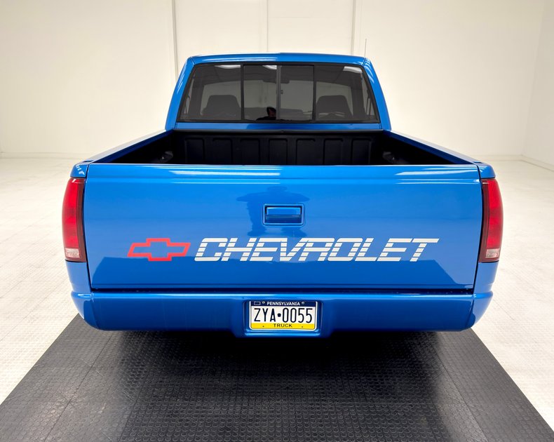 Chevrolet-C1500-1992-Medium-Blue-Metallic-Burgundy-9
