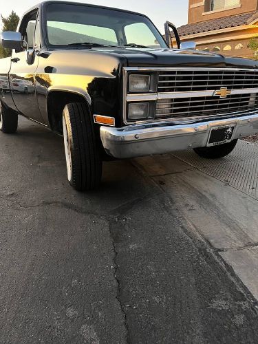 Chevrolet-C20-1984