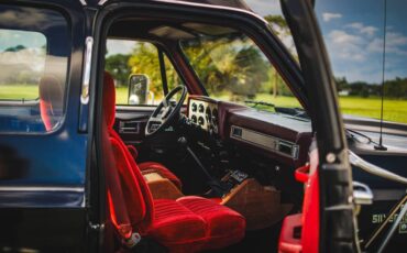 Chevrolet-C30-1984-Crew-Cab-Pickup-14