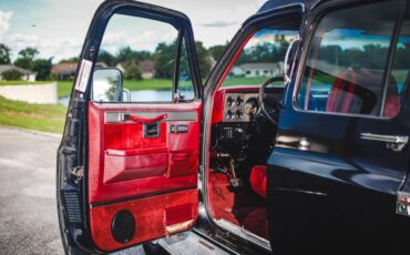 Chevrolet-C30-1984-Crew-Cab-Pickup-15