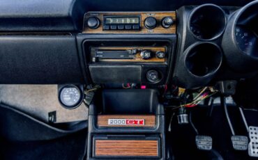 Chevrolet-C30-1984-Crew-Cab-Pickup-2