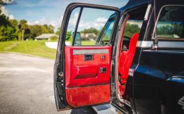 Chevrolet-C30-1984-Crew-Cab-Pickup-8