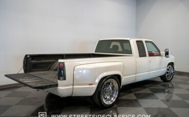 Chevrolet-C3500-1989-Pearl-White-Red-1