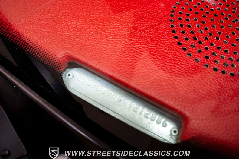 Chevrolet-C3500-1989-Pearl-White-Red-43