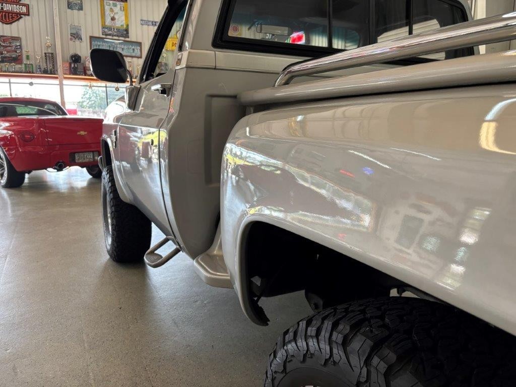 Chevrolet-CK-Pickup-1500-1984-8