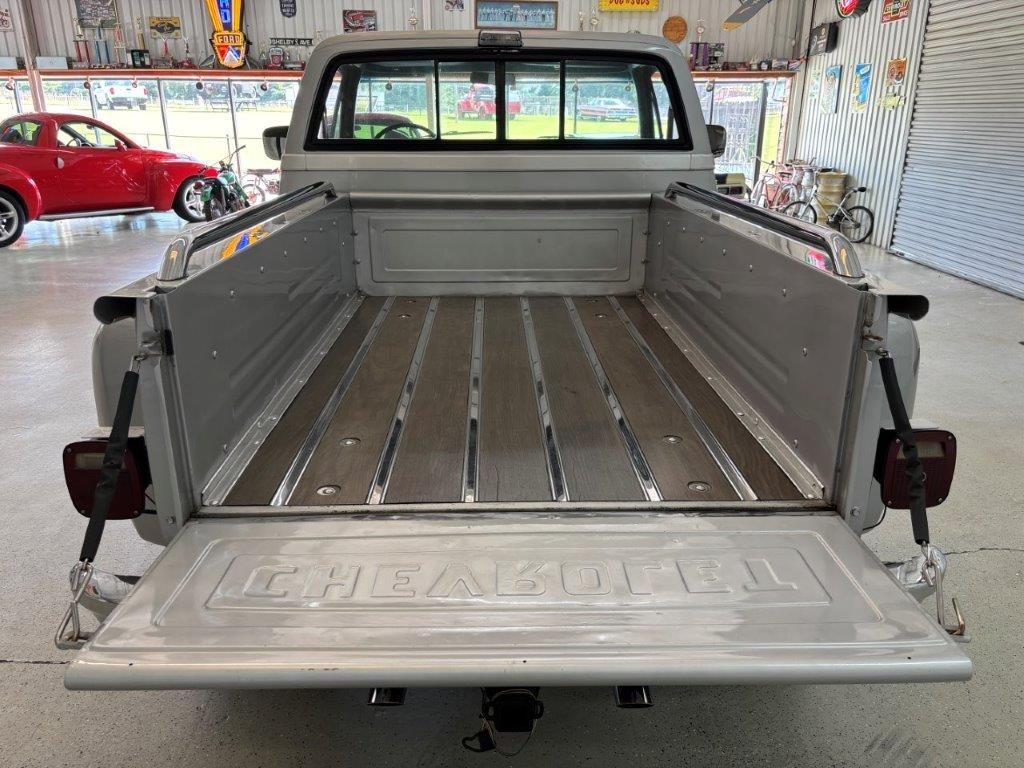 Chevrolet-CK-Pickup-1500-1984-9