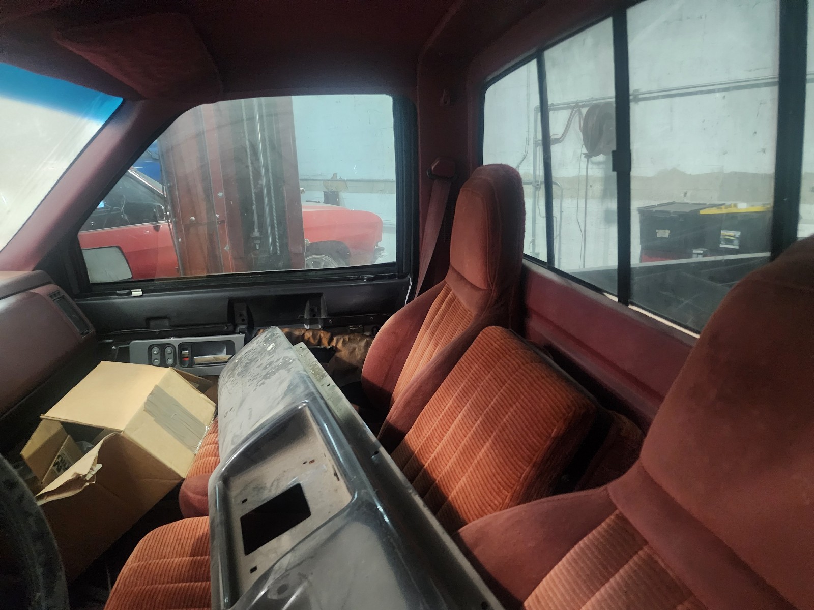 Chevrolet-CK-Pickup-1500-1991-Standard-Cab-Pickup-13