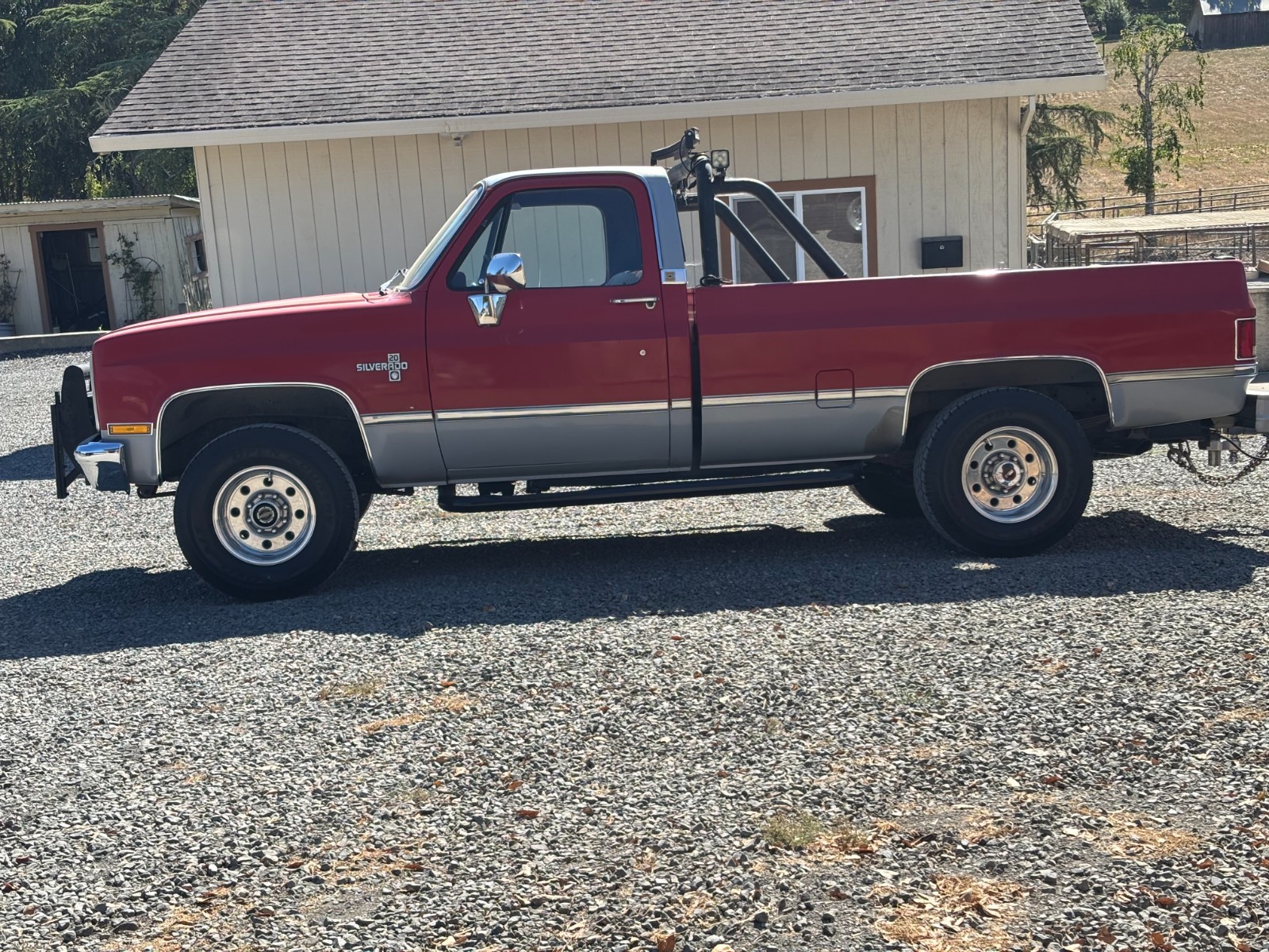 Chevrolet-CK-Pickup-2500-1984-Standard-Cab-Pickup