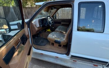 Chevrolet-CK-Pickup-3500-1989-32
