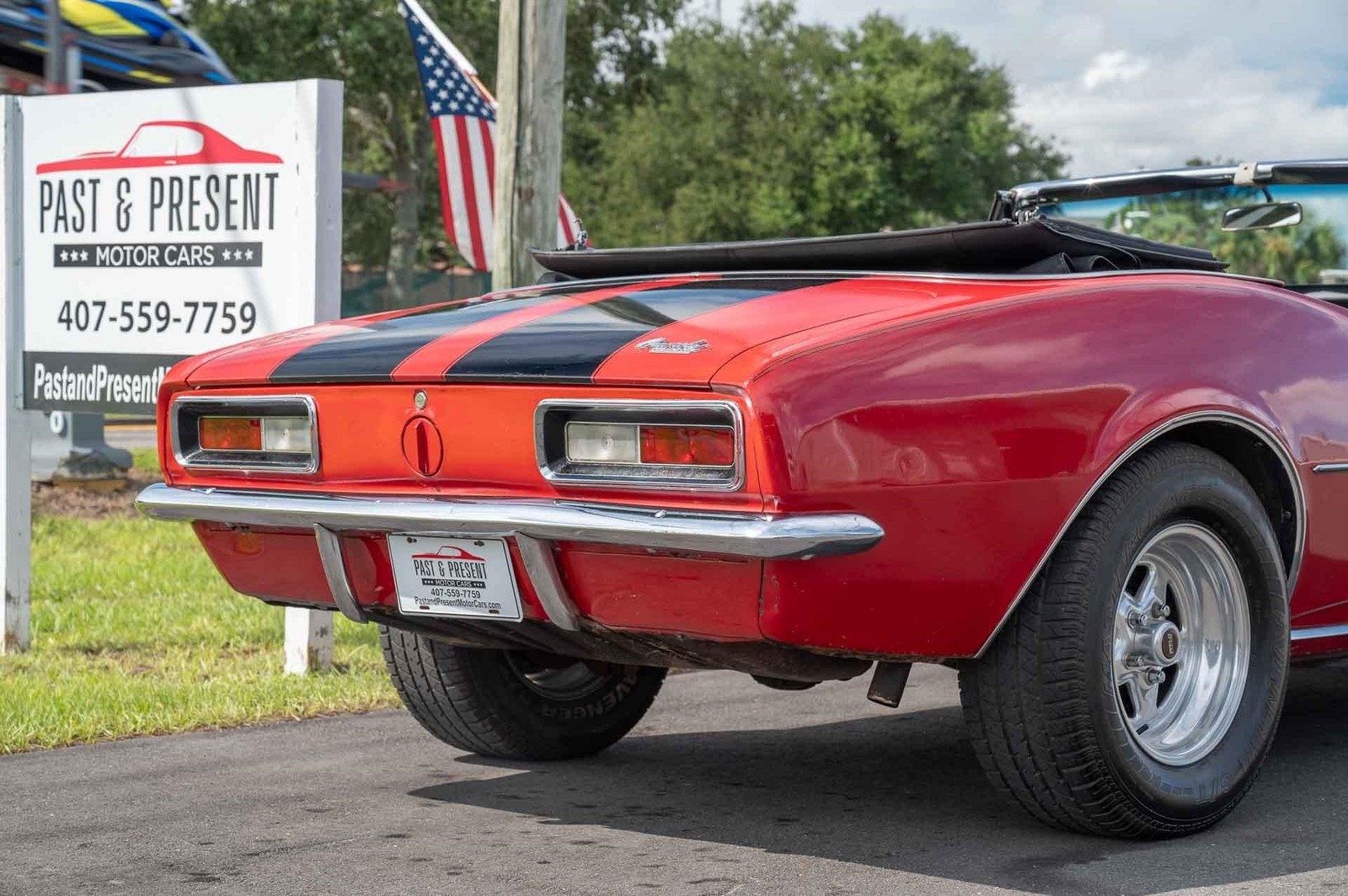 Chevrolet-Camaro-1967-2-Door-38