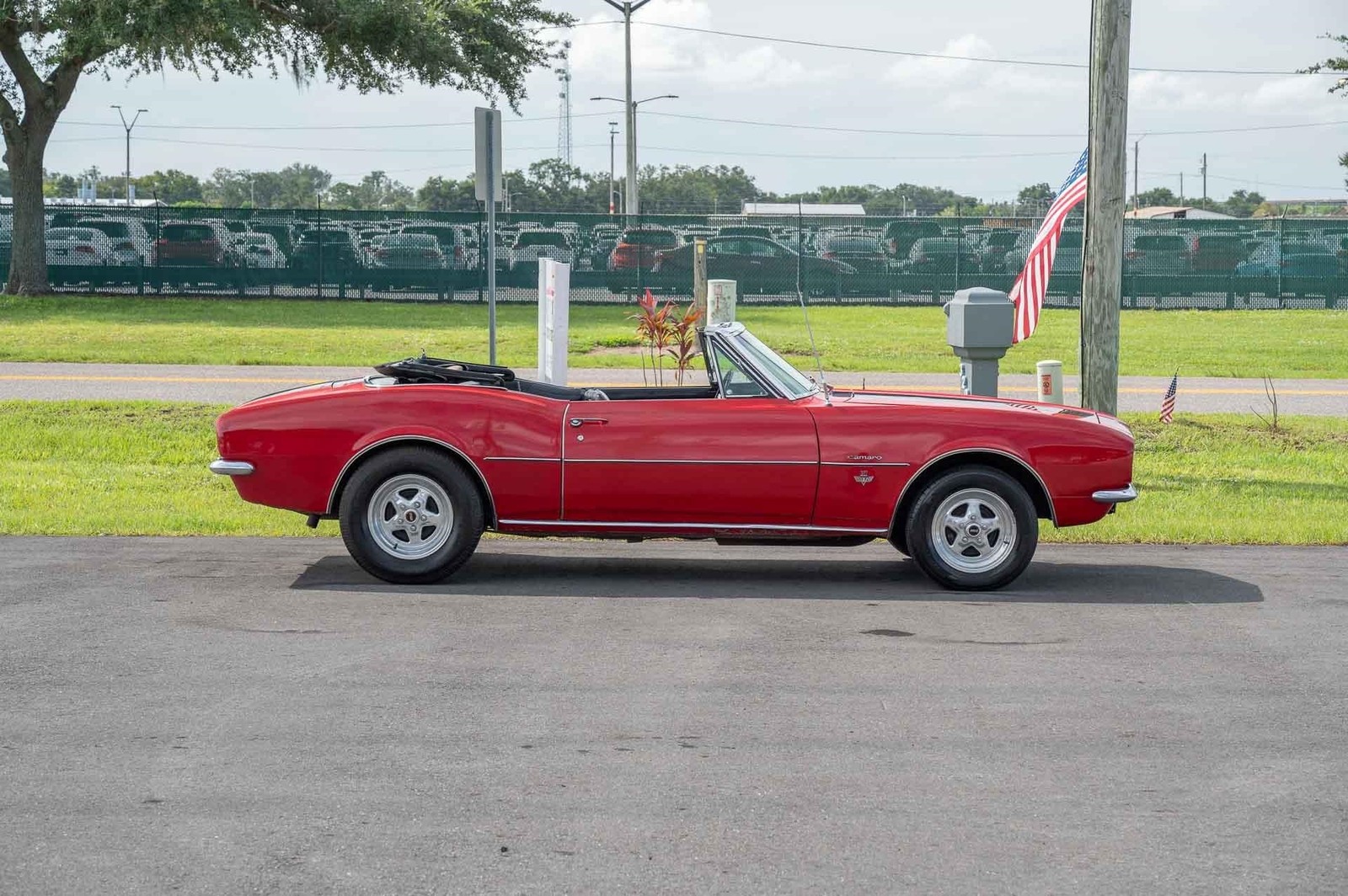 Chevrolet-Camaro-1967-2-Door-6