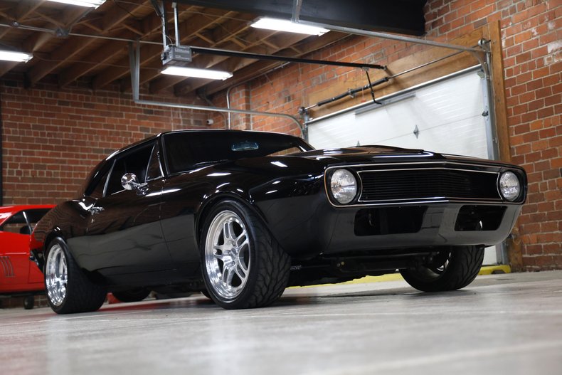 Chevrolet-Camaro-1967-Black-Black-10