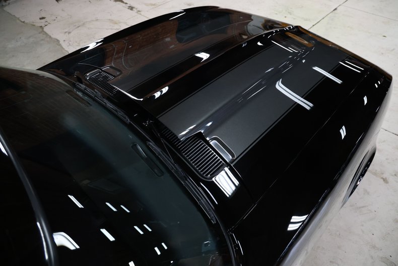 Chevrolet-Camaro-1967-Black-Black-24