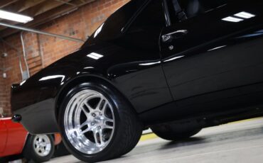 Chevrolet-Camaro-1967-Black-Black-31