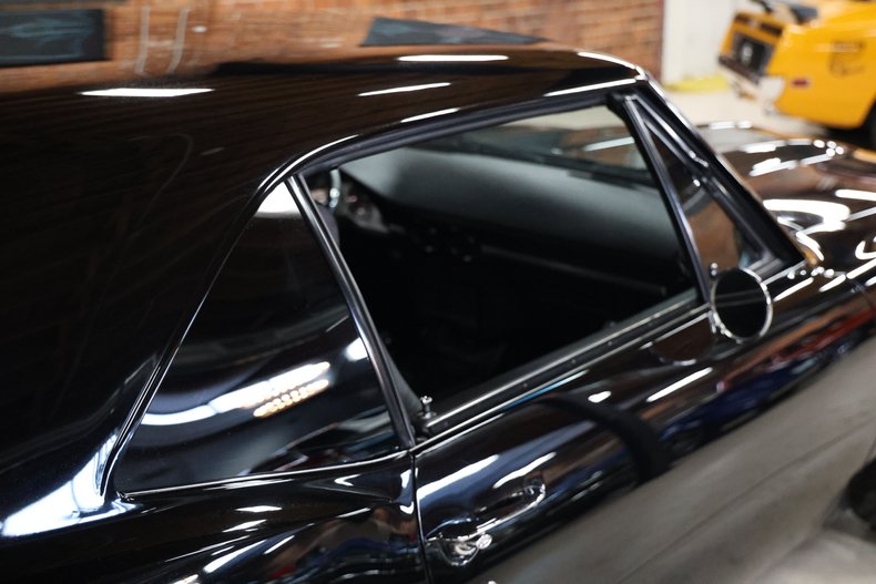 Chevrolet-Camaro-1967-Black-Black-4