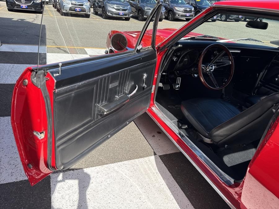 Chevrolet-Camaro-1967-Coupe-11