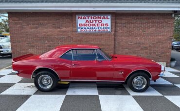 Chevrolet-Camaro-1967-Coupe-2