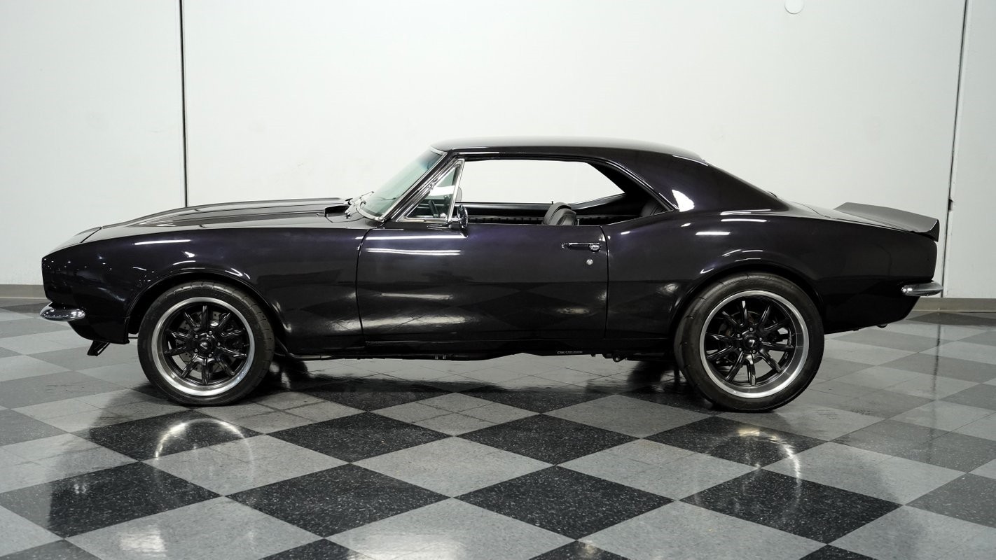 Chevrolet-Camaro-1967-Coupe-2