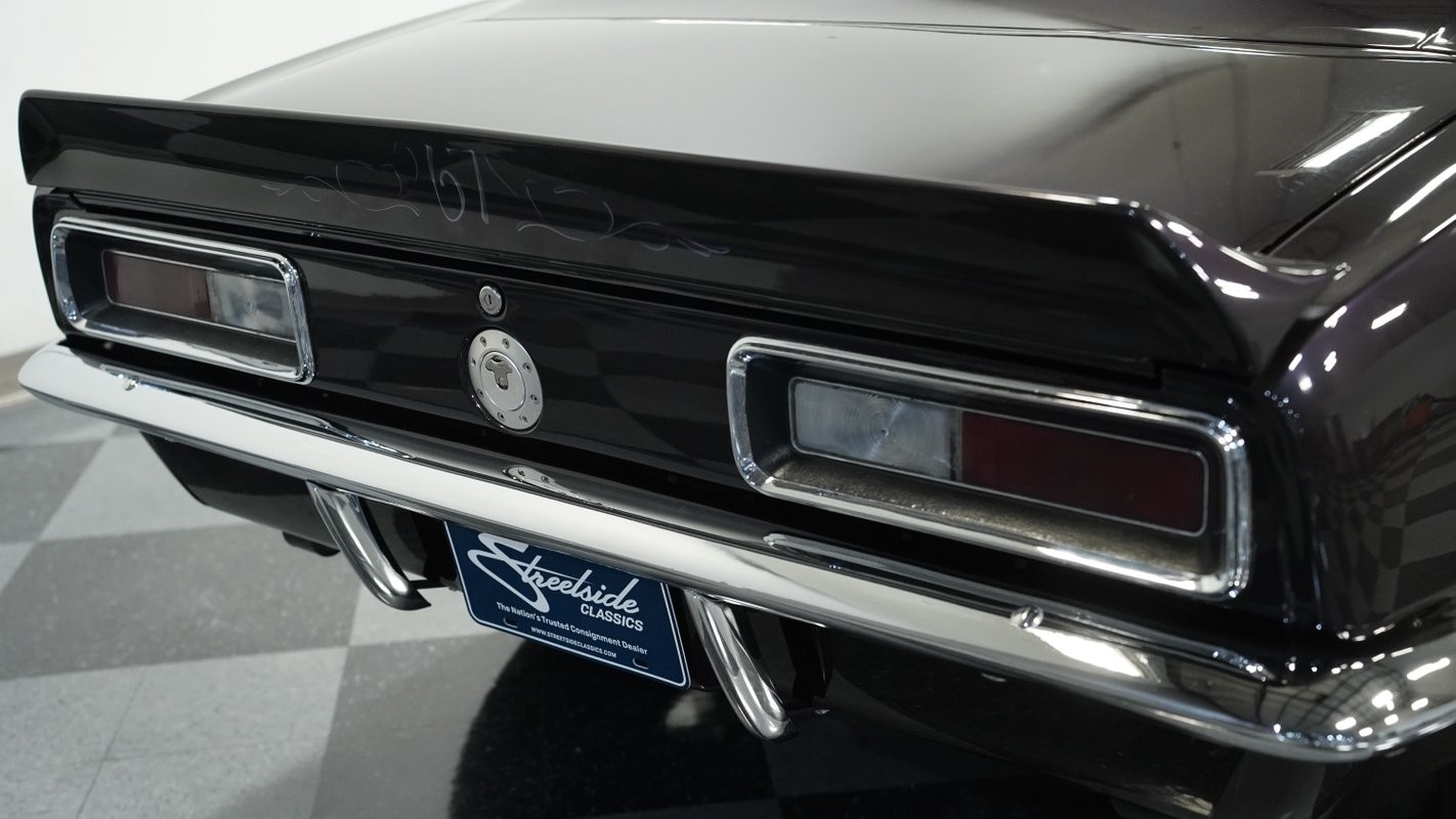 Chevrolet-Camaro-1967-Coupe-21