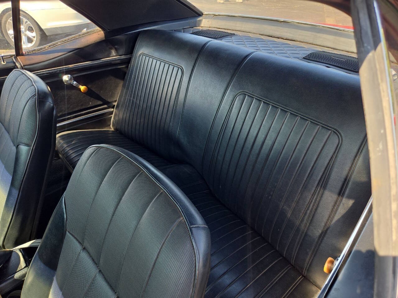 Chevrolet-Camaro-1967-Coupe-25