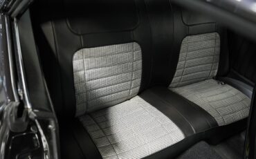 Chevrolet-Camaro-1967-Coupe-34