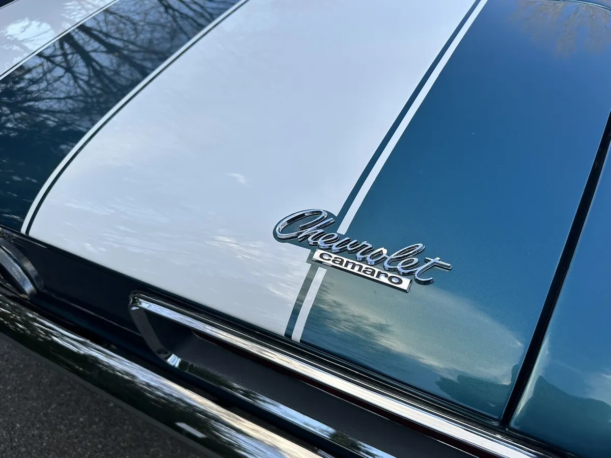 Chevrolet-Camaro-1967-Tahoe-Turquoise-Black-11