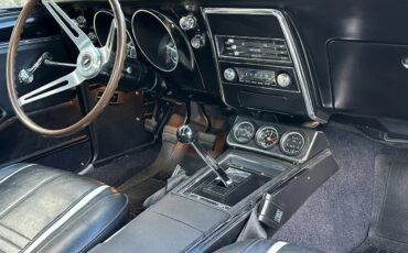 Chevrolet-Camaro-1967-Tahoe-Turquoise-Black-2