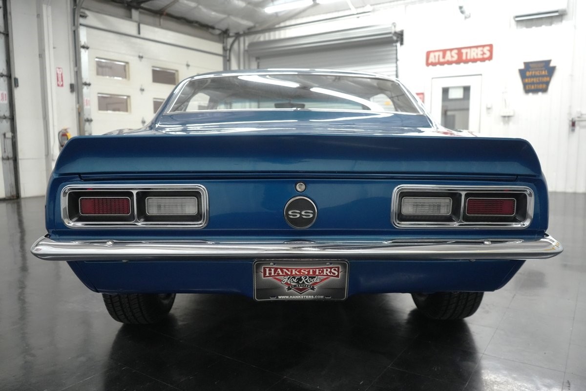 Chevrolet-Camaro-1968-12