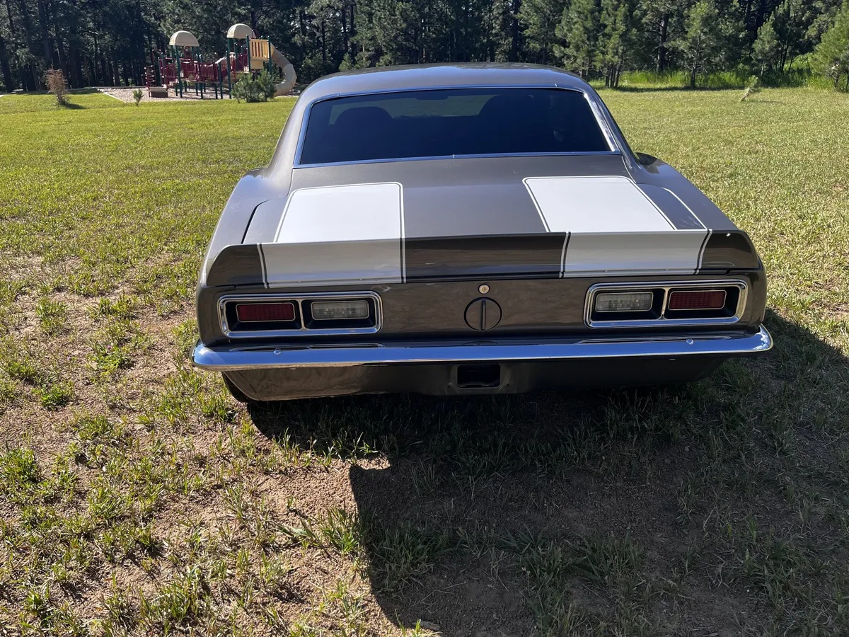 Chevrolet-Camaro-1968-19