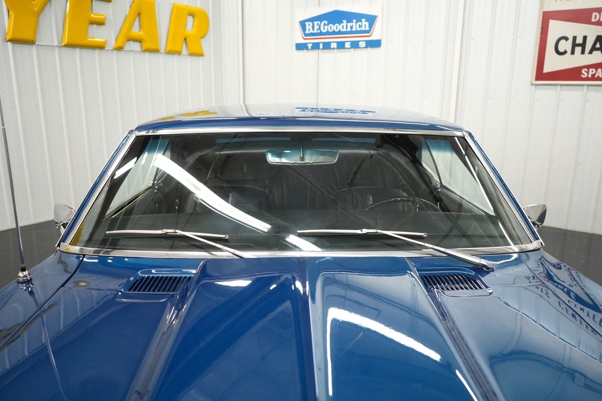Chevrolet-Camaro-1968-26