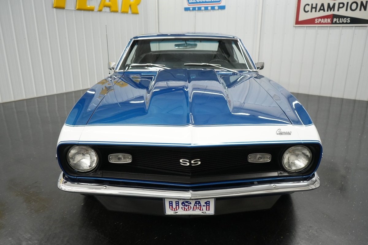 Chevrolet-Camaro-1968-27