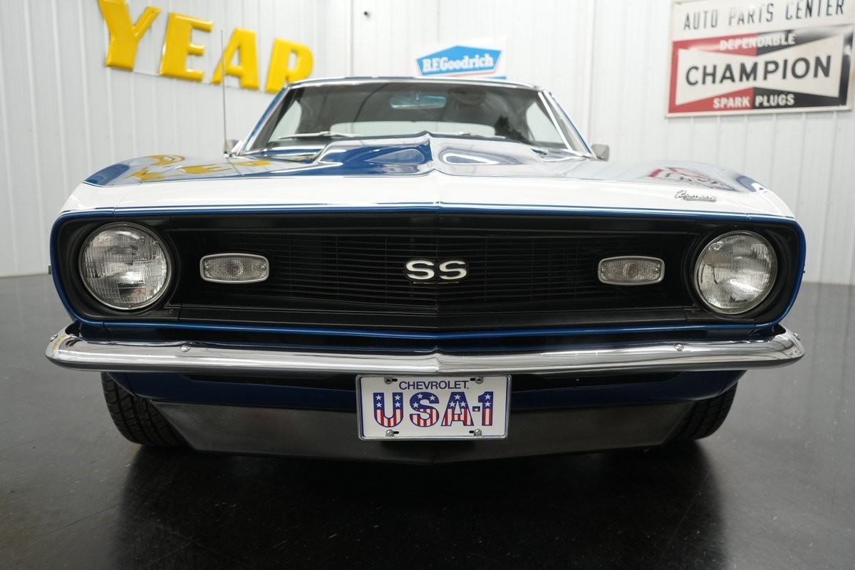 Chevrolet-Camaro-1968-28