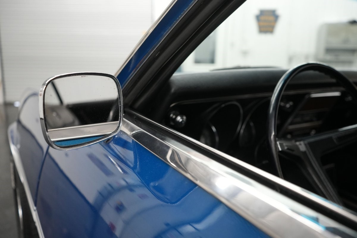 Chevrolet-Camaro-1968-31